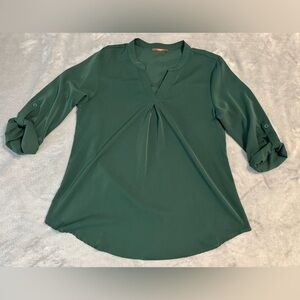 Gaharu Dark Green Roll-Tab Sleeve Tunic Blouse